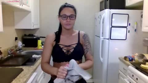 mskinkypunishur online show from October 2, 2025, 1:18 pm