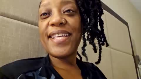 Snapshot of msmechocolate chatting on December 5, 2024, 12:08 am msmechocolate online show from December 5, 2024, 12:08 am