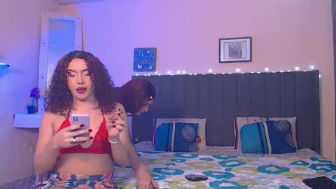 Snapshot of msspenelopedick chatting on October 15, 2025, 3:50 am Aaron  And Alex online show from October 15, 2025, 3:50 am