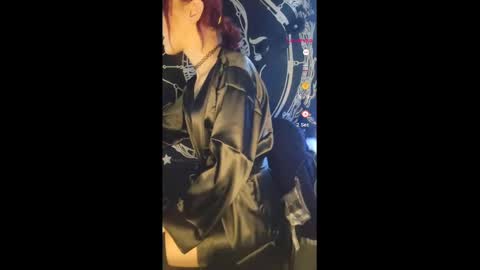 MsVioletx online show from February 26, 2025, 3:08 pm