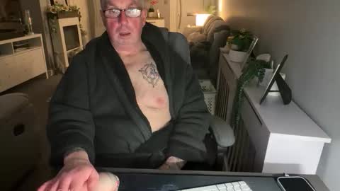 mtb1697 online show from February 1, 2026, 11:25 pm