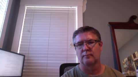 mtbrdr73 online show from September 30, 2025, 10:04 pm