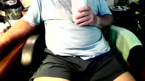 Snapshot of mthergoose chatting on July 6, 2026, 4:31 pm Goose online show from July 6, 2026, 4:31 pm