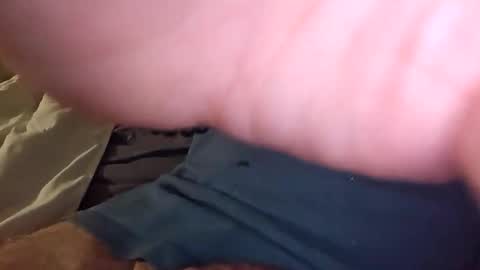 mtnclimber1 online show from April 8, 2026, 9:37 pm