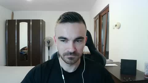 Victor online show from December 14, 2025, 9:03 am