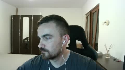 Victor online show from March 9, 2026, 8:35 pm