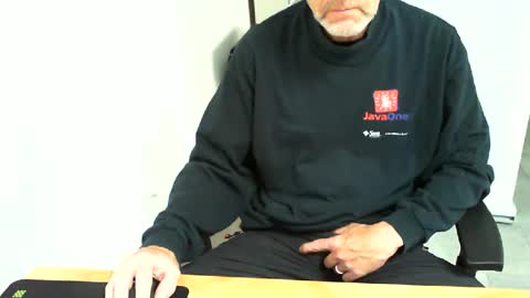 mucfag online show from June 12, 2026, 11:42 am