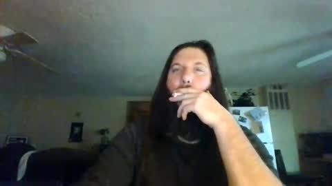 Snapshot of mudge chatting on January 12, 2025, 7:21 am Mudge online show from January 12, 2025, 7:21 am