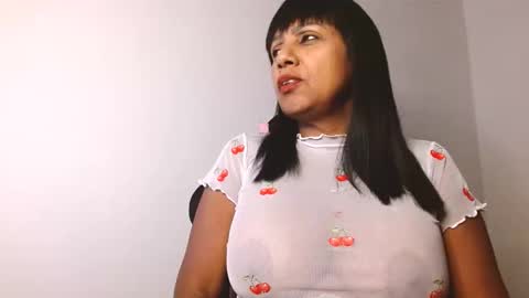 yuli online show from October 4, 2025, 7:50 am