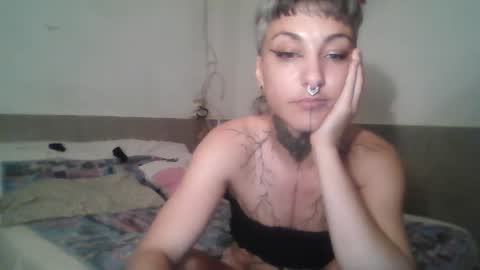 mulderandvalkyrie online show from September 14, 2025, 2:33 am