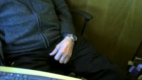 muller520 online show from April 5, 2026, 5:26 am