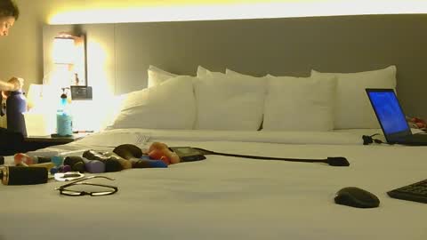 mullysgirl online show from November 29, 2025, 10:07 am