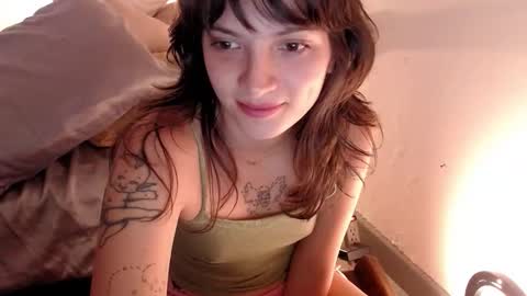 Snapshot of munchi_ chatting on February 19, 2026, 9:22 pm online show from February 19, 2026, 9:22 pm