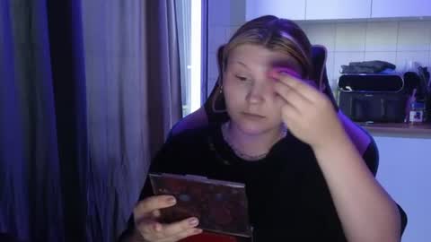 Snapshot of mura_muur chatting on June 10, 2026, 2:05 pm Milana online show from June 10, 2026, 2:05 pm