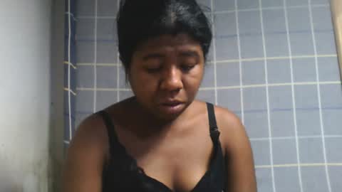 Snapshot of murielleee chatting on July 7, 2026, 8:51 am murielleee online show from July 7, 2026, 8:51 am