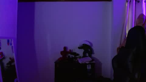 Snapshot of muscle_cock32 chatting on December 18, 2025, 7:09 pm David Big online show from December 18, 2025, 7:09 pm