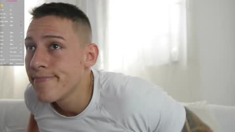 muscle_king_cum online show from January 8, 2026, 6:10 pm