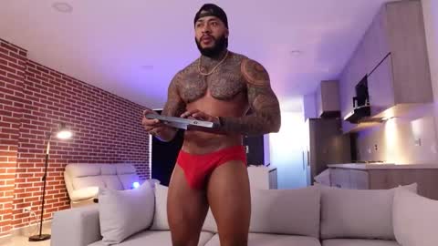 Snapshot of muscle_man19 chatting on September 26, 2025, 11:14 am Nick online show from September 26, 2025, 11:14 am