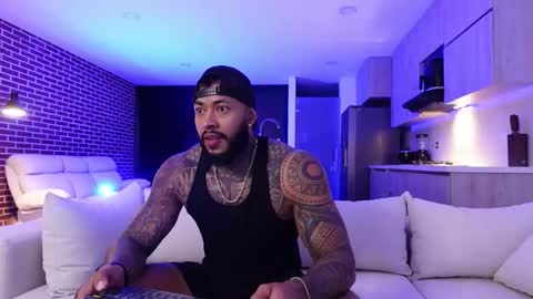 Snapshot of muscle_man19 chatting on October 21, 2025, 10:38 am Nick online show from October 21, 2025, 10:38 am