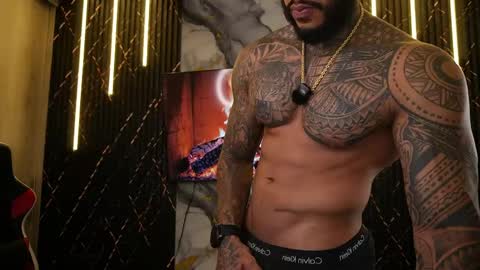 Snapshot of muscle_man19 chatting on May 23, 2026, 5:45 am Nick online show from May 23, 2026, 5:45 am
