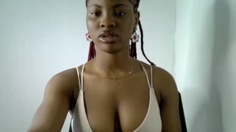 muscle_queen0 online show from February 12, 2026, 8:42 am