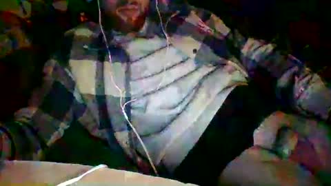 Snapshot of musclebabu chatting on January 3, 2025, 2:10 am musclebabu online show from January 3, 2025, 2:10 am