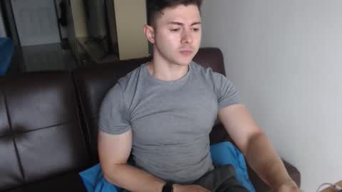 Everet online show from September 17, 2025, 6:26 am