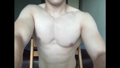 Everet online show from October 12, 2025, 7:40 am