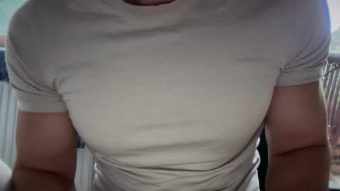 musclehair3 online show from October 25, 2025, 9:06 am