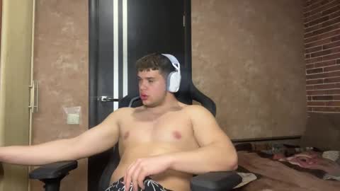 Snapshot of musclephantom chatting on May 8, 2026, 9:09 pm Egor online show from May 8, 2026, 9:09 pm