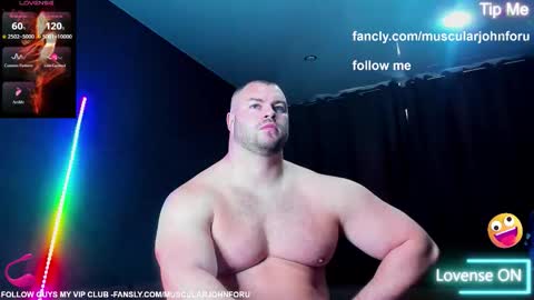 Snapshot of muscularjohnforu chatting on November 11, 2025, 7:52 am click icon for peach online show from November 11, 2025, 7:52 am