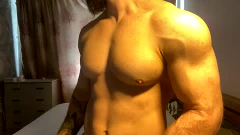 Snapshot of muscularjuggler chatting on May 30, 2026, 3:36 am muscularjuggler online show from May 30, 2026, 3:36 am