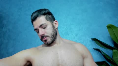 muscularmaster onlyfans online show from February 9, 2025, 1:33 am