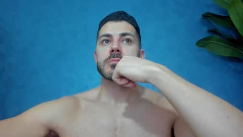 muscularmaster onlyfans online show from February 15, 2026, 3:09 pm