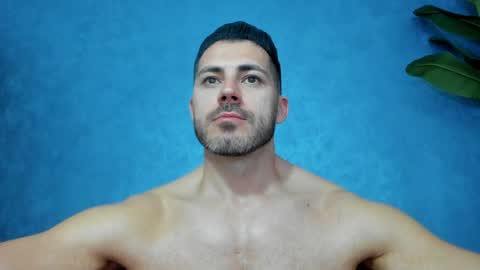 muscularmaster onlyfans online show from April 13, 2026, 8:36 pm