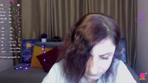 Jenya online show from March 3, 2025, 9:48 pm