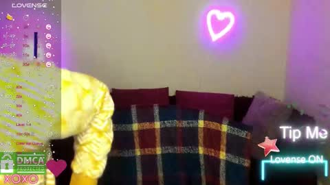 Jenya online show from November 19, 2025, 6:52 pm