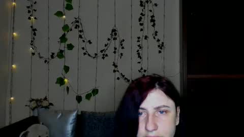 Jeneva online show from April 12, 2026, 5:29 pm