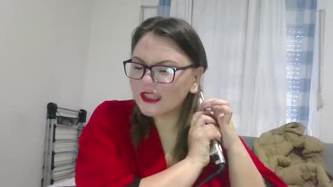 musechic_wild online show from February 25, 2026, 10:58 am