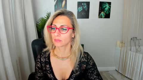 Diana online show from December 4, 2025, 11:19 am