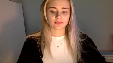 musescorner online show from December 20, 2025, 3:41 pm