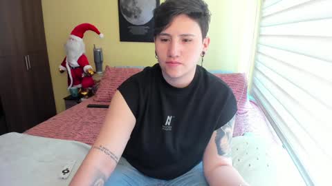 VALENTINA Luna  online show from January 1, 2025, 5:33 pm