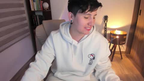 VALENTINA Luna  online show from February 24, 2025, 6:27 am