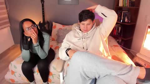 VALENTINA Luna  online show from September 9, 2025, 3:06 am