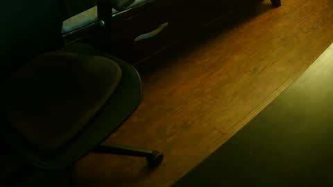 mustenjoyhead79 online show from September 17, 2025, 12:01 am