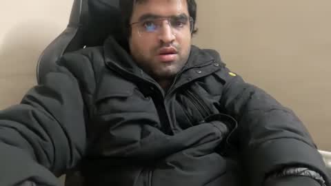 muttley0911 online show from December 20, 2024, 10:43 pm