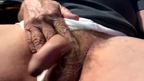 bighead mature oldcock love hairy pussy C2C married..hairy women more than welcome. Tips not required but appreciated online show from December 11, 2024, 3:26 pm