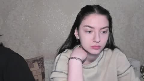 Snapshot of muuur_love chatting on May 4, 2026, 11:34 pm cute couple online show from May 4, 2026, 11:34 pm