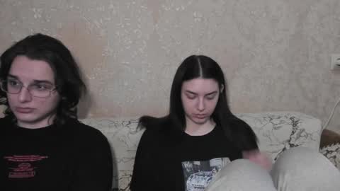 Snapshot of muuur_love chatting on May 13, 2026, 7:28 am cute couple online show from May 13, 2026, 7:28 am
