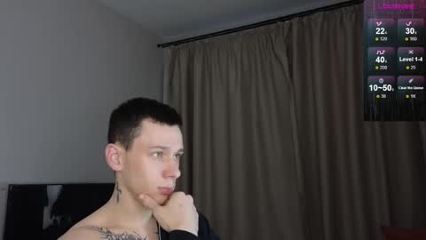 1x1 online show from December 19, 2025, 10:22 am